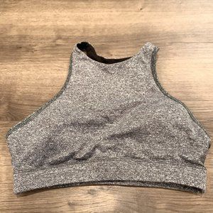 Chestee The T Sports Bra Size 6